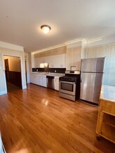 141 Cottage St in Boston, MA - Building Photo - Building Photo