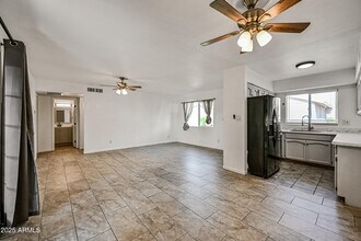 2610 E Obregon St in Tempe, AZ - Building Photo - Building Photo