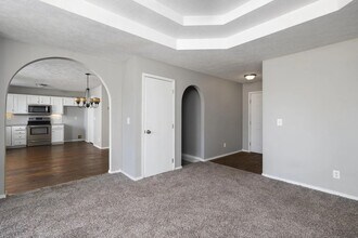 617 SE Hills Ct in Nixa, MO - Building Photo - Building Photo