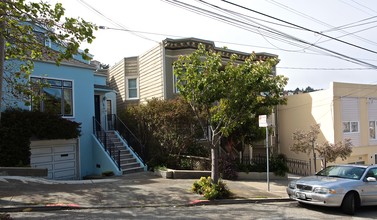 246 Caselli Ave in San Francisco, CA - Building Photo - Building Photo