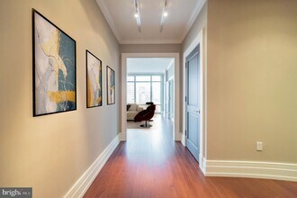 130 S 18th St-Unit -2502 in Philadelphia, PA - Building Photo - Building Photo