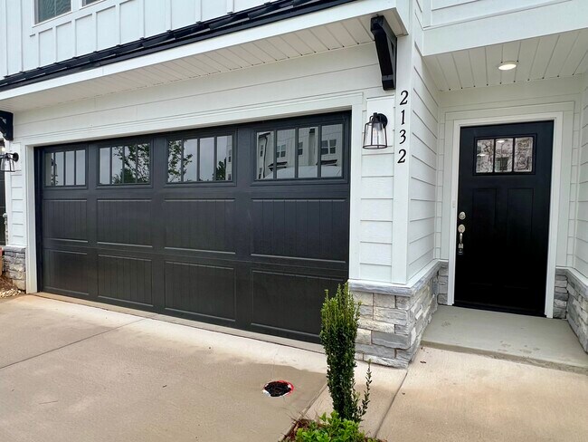 2132 Barrowcliffe Dr NW in Concord, NC - Building Photo - Building Photo