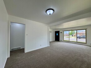 7070 Masey St in Denver, CO - Building Photo - Building Photo