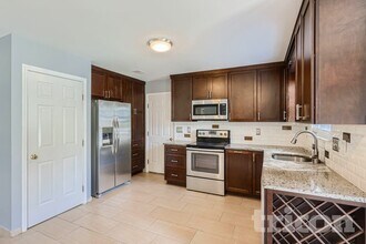 149 Red Tip Ln in Mooresville, NC - Building Photo - Building Photo