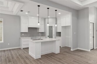 14 Dunes Dr in Edinburg, TX - Foto de edificio - Building Photo