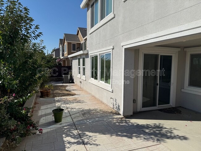 1510 Barker St in Mountain House, CA - Building Photo - Building Photo