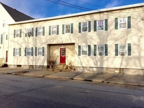 25 Walker St in Manchester, NH - Building Photo - Building Photo