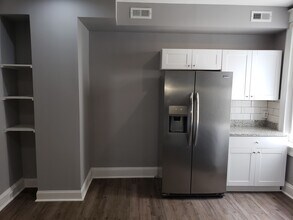 3027 Kenyon Ave in Baltimore, MD - Building Photo - Building Photo