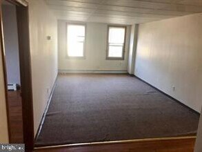 35 3rd Ave-Unit -C in Halethorpe, MD - Building Photo - Building Photo