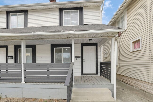 1867-1869-1869 Cleveland Ave in Columbus, OH - Building Photo - Building Photo