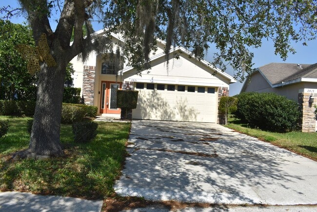 2415 Sabastian St in Mount Dora, FL - Building Photo - Building Photo