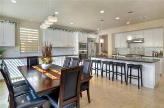 113 Briar Rose in Irvine, CA - Building Photo - Building Photo