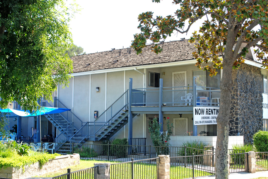 2309 Gramercy Ave in Anaheim, CA - Building Photo