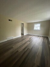 2421 Hollywood Pl in South Bend, IN - Building Photo - Building Photo