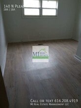 140 N Pleasant Ave in Lowell, MI - Building Photo - Building Photo