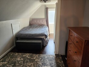 1115 9 1/2 Ave SE, Unit 2 in Rochester, MN - Foto de edificio - Building Photo