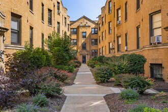 4611 S Drexel Blvd in Chicago, IL - Building Photo - Building Photo