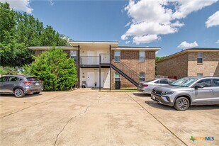 2018 Cedarhill Dr in Killeen, TX - Building Photo