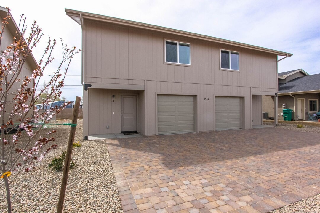 8559 Spouse Dr in Prescott Valley, AZ - Building Photo