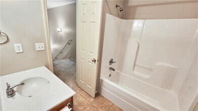 4111 SW Shadowrock Pl in Bentonville, AR - Building Photo - Building Photo