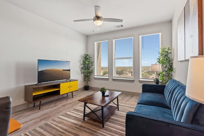 12100 1/2 Ferrystone Glen Dr in Austin, TX - Foto de edificio - Building Photo