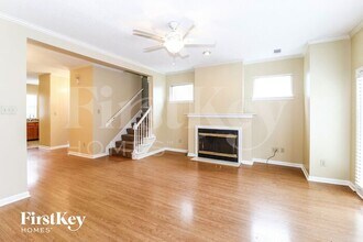 700 Walnut Woods Cove S in Memphis, TN - Building Photo - Building Photo