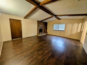 3729 SE 48th Pl in Oklahoma City, OK - Building Photo - Building Photo