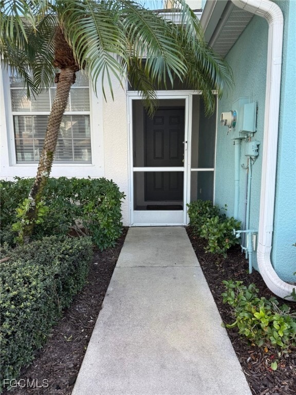 3616 Pine Oak Cir in Ft. Myers, FL - Building Photo - Building Photo