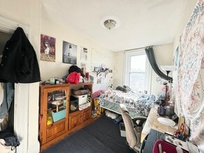 23 Symphony Rd, Unit #4 in Boston, MA - Foto de edificio - Building Photo