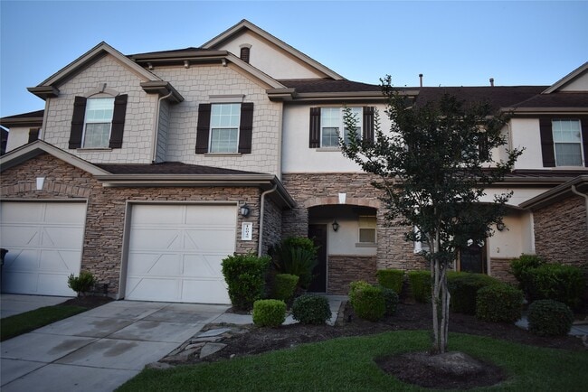 property at 16048 Limestone Lake Dr