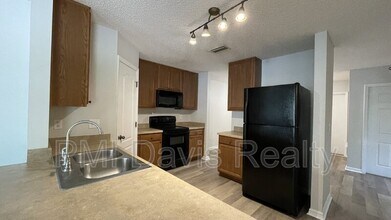 4609 Playschool Dr in Jacksonville, FL - Building Photo - Building Photo