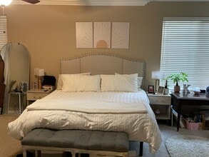 5028 Pearlman Way in San Diego, CA - Building Photo - Building Photo