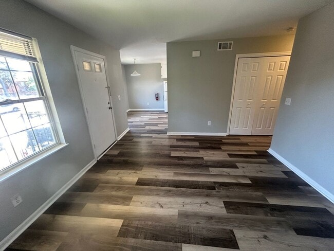 925 Glenn St in West Columbia, SC - Building Photo - Building Photo