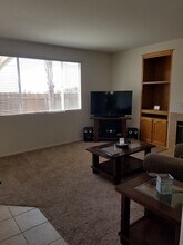 1439 Sunhaven Rd in Alpine, CA - Foto de edificio - Building Photo