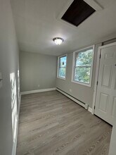 591 S 19th St, Unit 2 in Newark, NJ - Building Photo - Building Photo