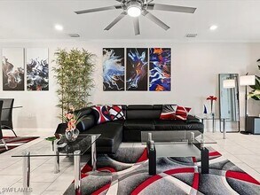 14672 Edgewater Cir in Naples, FL - Building Photo - Building Photo