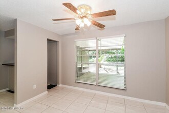 1008 Turtle Creek Dr N in Jacksonville, FL - Building Photo - Building Photo