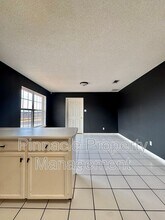 10 Southridge Dr in San Angelo, TX - Building Photo - Building Photo