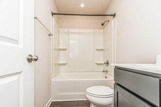 1106 Pale Moss Dr in Durham, NC - Building Photo - Building Photo