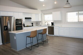 2006 W Duane Ln in Phoenix, AZ - Foto de edificio - Building Photo