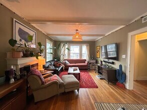 7 Boulevard 7 Blvd in Allston, MA - Building Photo - Building Photo