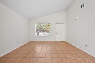 9711 Curlew Dr in Austin, TX - Building Photo - Building Photo
