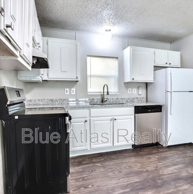 property at 2706 W Colorado Blvd