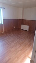 6011 Emerson St, Unit 615 in Bladensburg, MD - Building Photo