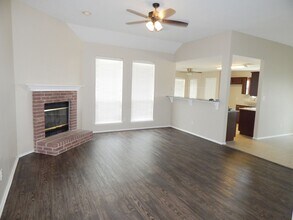 202 Ash Dr in Bullard, TX - Building Photo - Building Photo