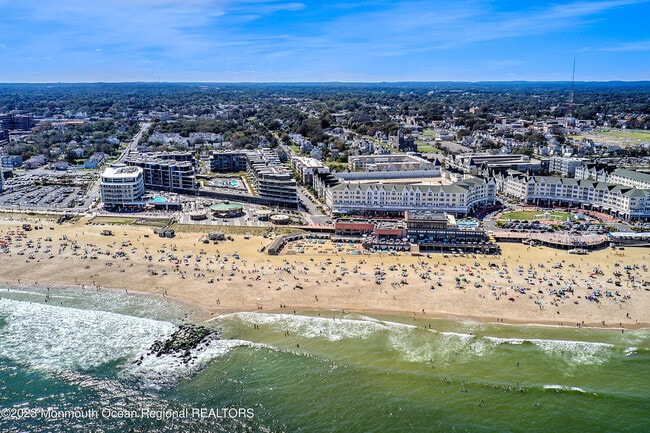 20 Melrose Terrace in Long Branch, NJ - Building Photo - Building Photo