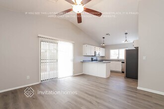 907 W Ross Ave in Phoenix, AZ - Building Photo - Building Photo