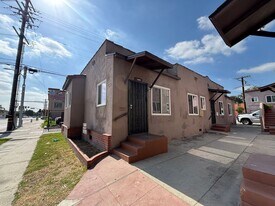 6335 State St in Huntington Park, CA - Building Photo