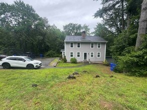 168 Central St in Hudson, NH - Building Photo - Building Photo