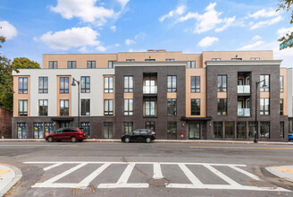 1700 Dorchester Ave in Boston, MA - Foto de edificio - Building Photo